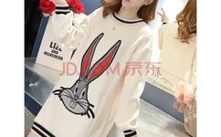 女生太美迫喝泥水